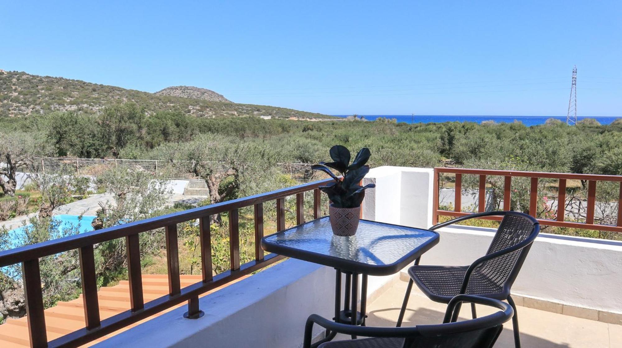 Zeus Appartement Istron Buitenkant foto