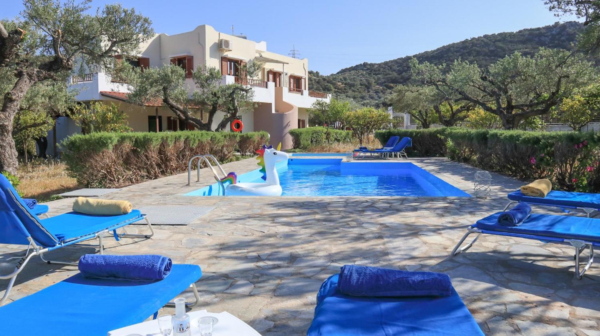 Zeus Appartement Istron Buitenkant foto