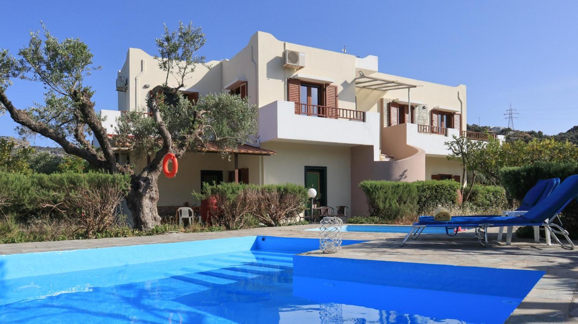 Zeus Appartement Istron Buitenkant foto
